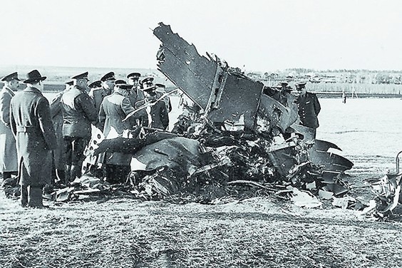 U2 Wreckage Moscow